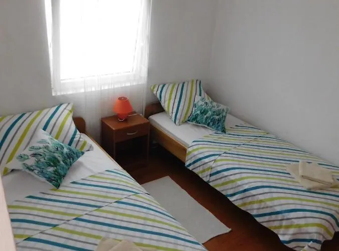 Ruza Apartment Košljun